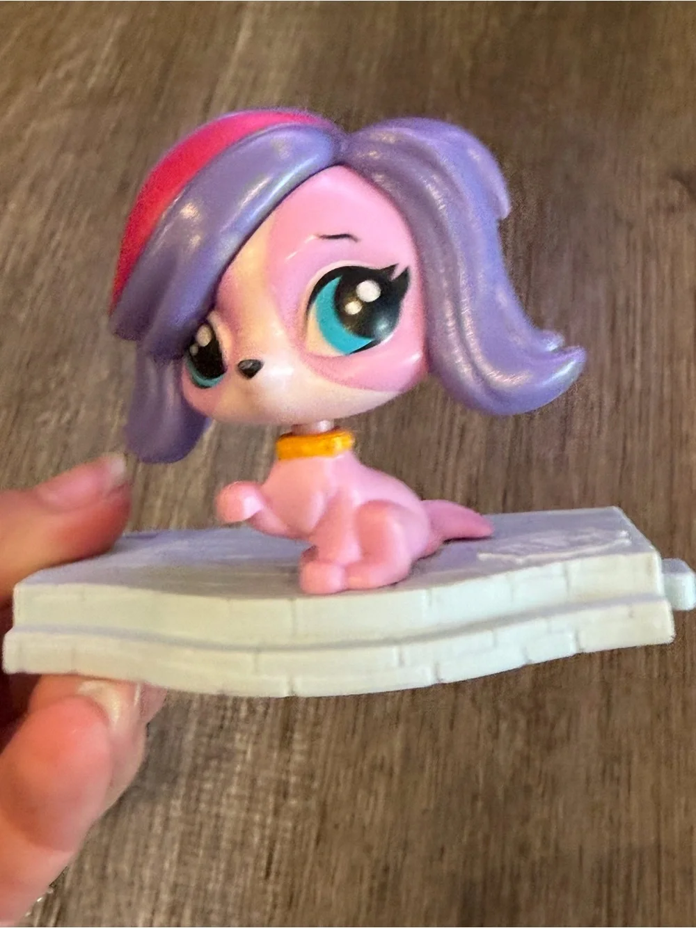 Littlest Pet Shop Yellow & Pink Buttercream Sundae Blind Bag Figure